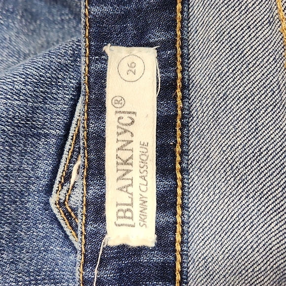 Blank NYC Skinny Jeans - Picture 9 of 10